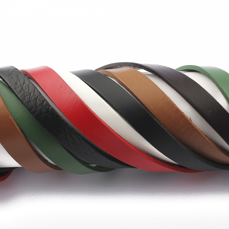 2 metry czerwony/czarny/brązow – Leatherwork Beginner recenzja i cena