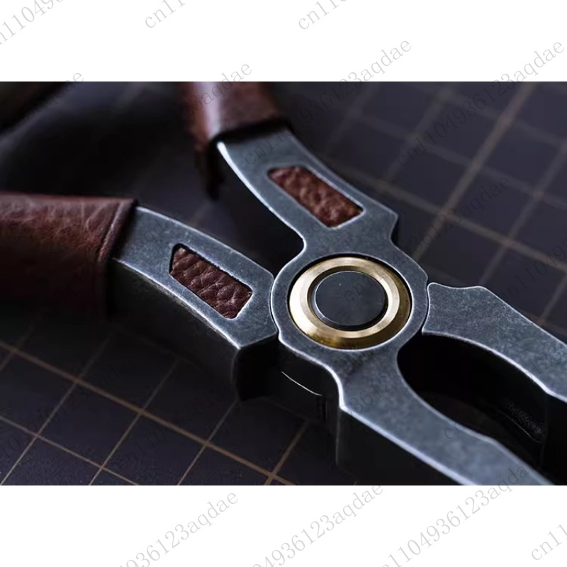 Szczypce do zaciskania drutu,  – Leatherwork Vise recenzja i cena