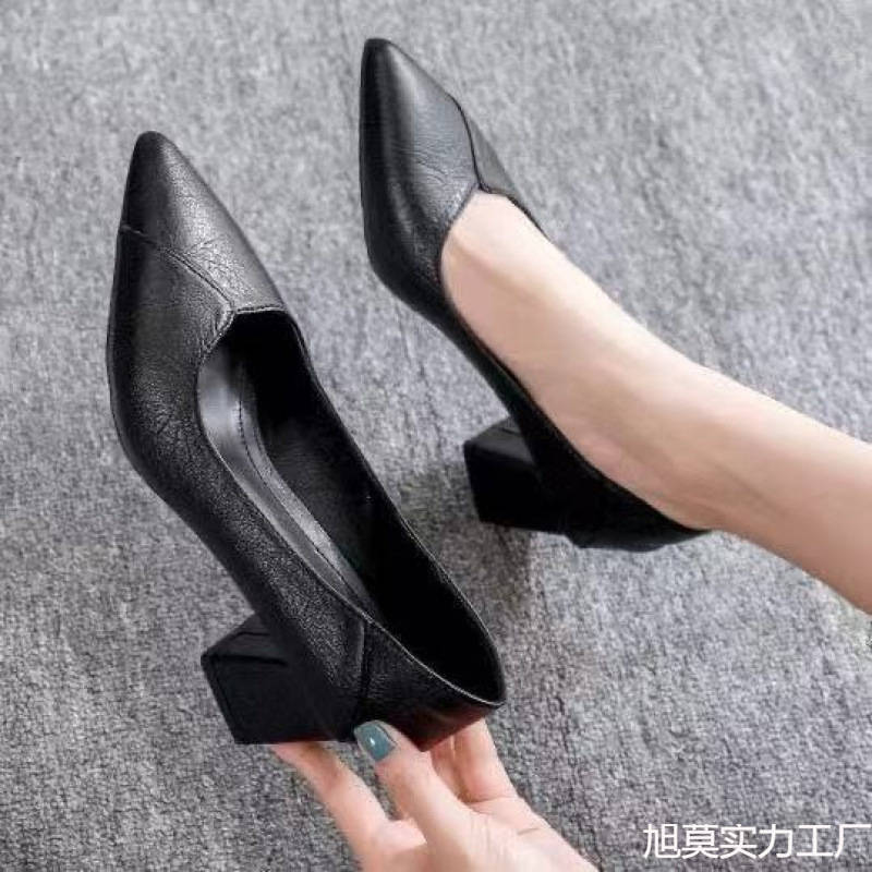 Miękkie skórzane czółenka na g – Leatherwork Jobs recenzja i cena